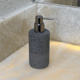 Porta Sabonete Liquido em Cimento Chumbo 17,5cm - Ela Decora